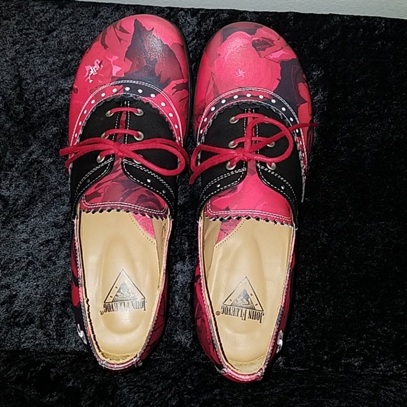 John Fluevog Erika Fellowship Saddle Shoe - Picture 3 of 5